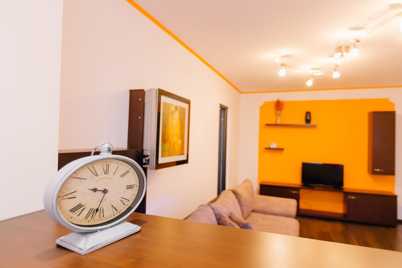 Apartament Horatio Галац Экстерьер фото